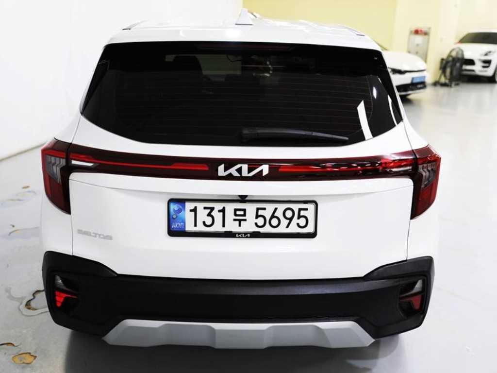 KIA Seltos - Vista 6