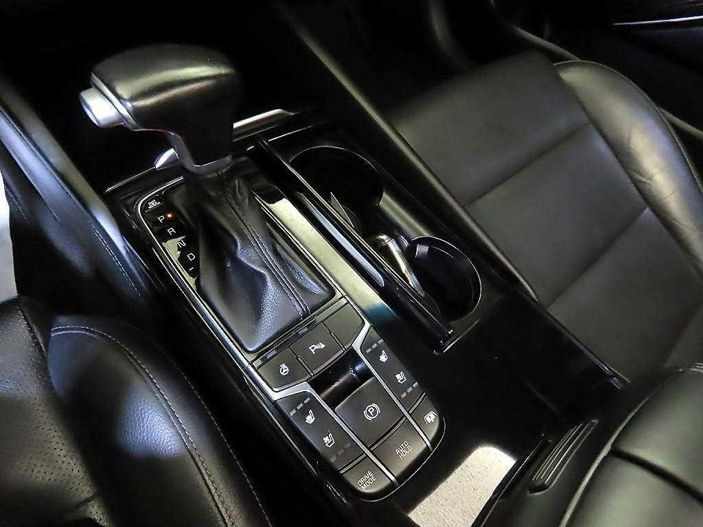 KIA K7 - Vista 12
