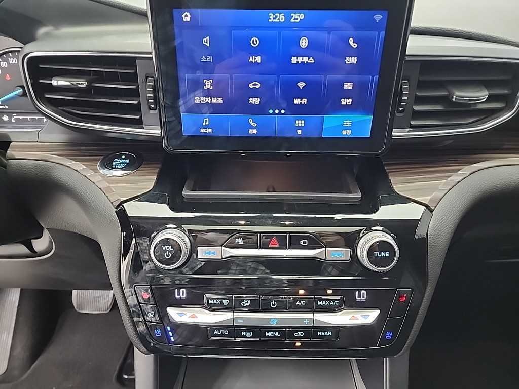 Ford Explorer - Vista 10