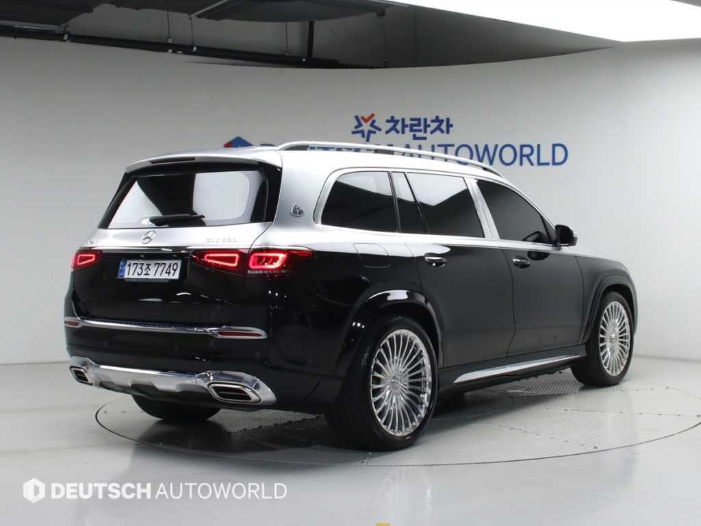 Mercedes Benz GLS Class - Vista 2