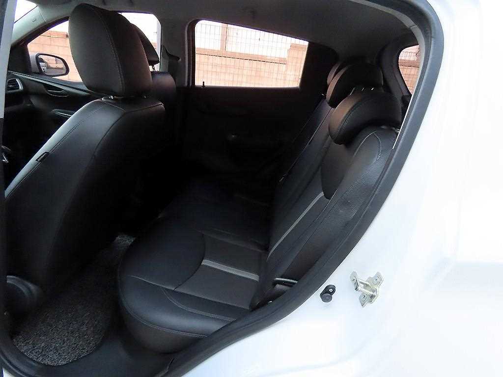 Chevrolet Spark - Vista 6