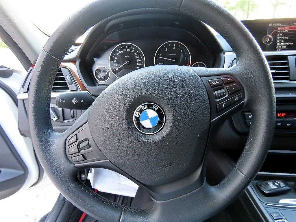 BMW 3 series - Vista 8