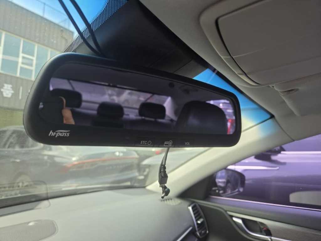 HYUNDAI Grandeur - Vista 8