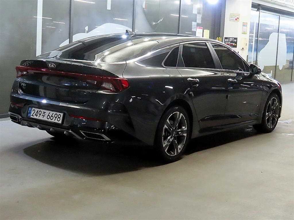 KIA K5 - Vista 4