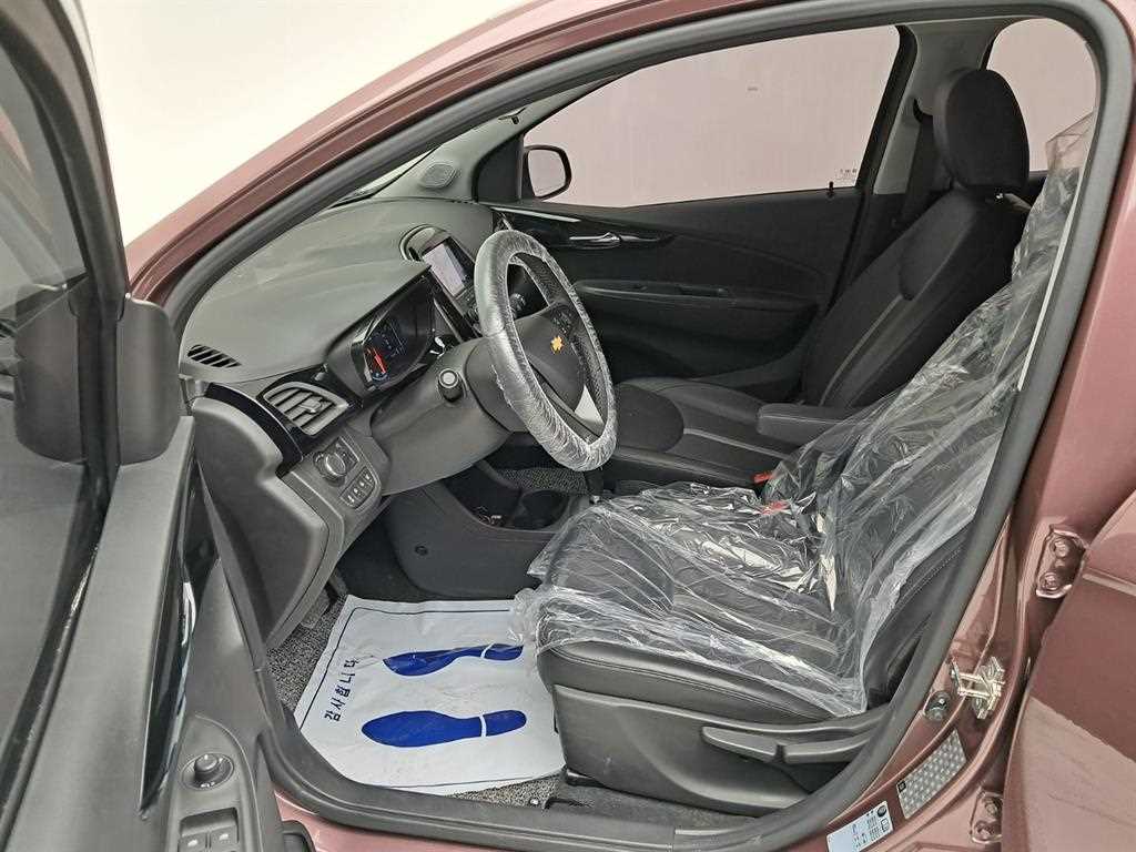 Chevrolet Spark - Vista 11