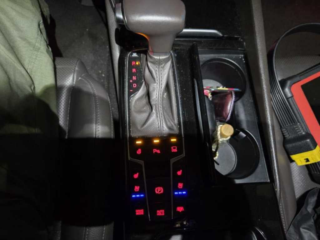 KIA K7 - Vista 8