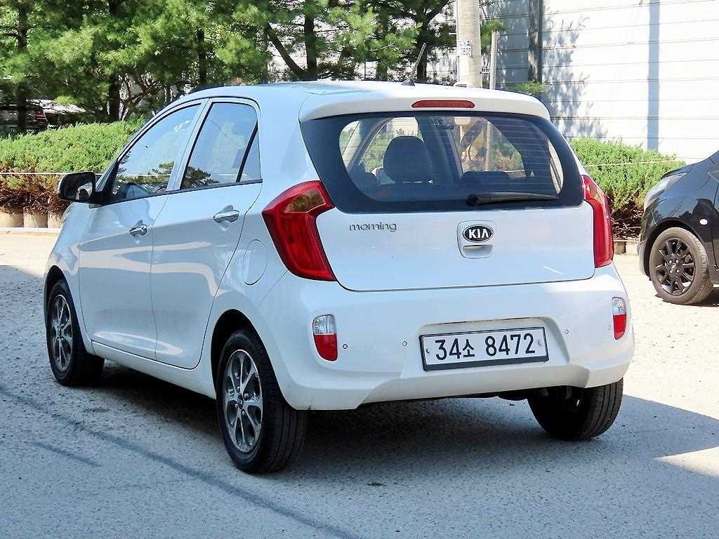 KIA Morning - Vista 3