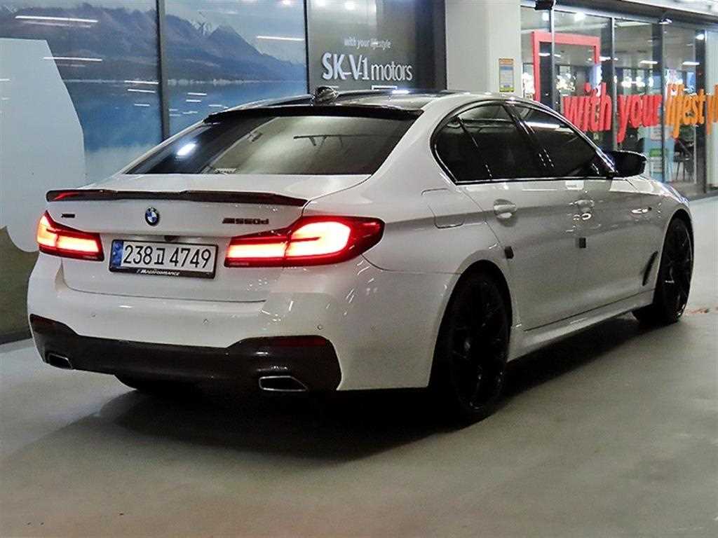 BMW 5 Series - Vista 4