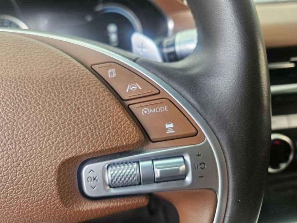 Genesis G80 - Vista 8