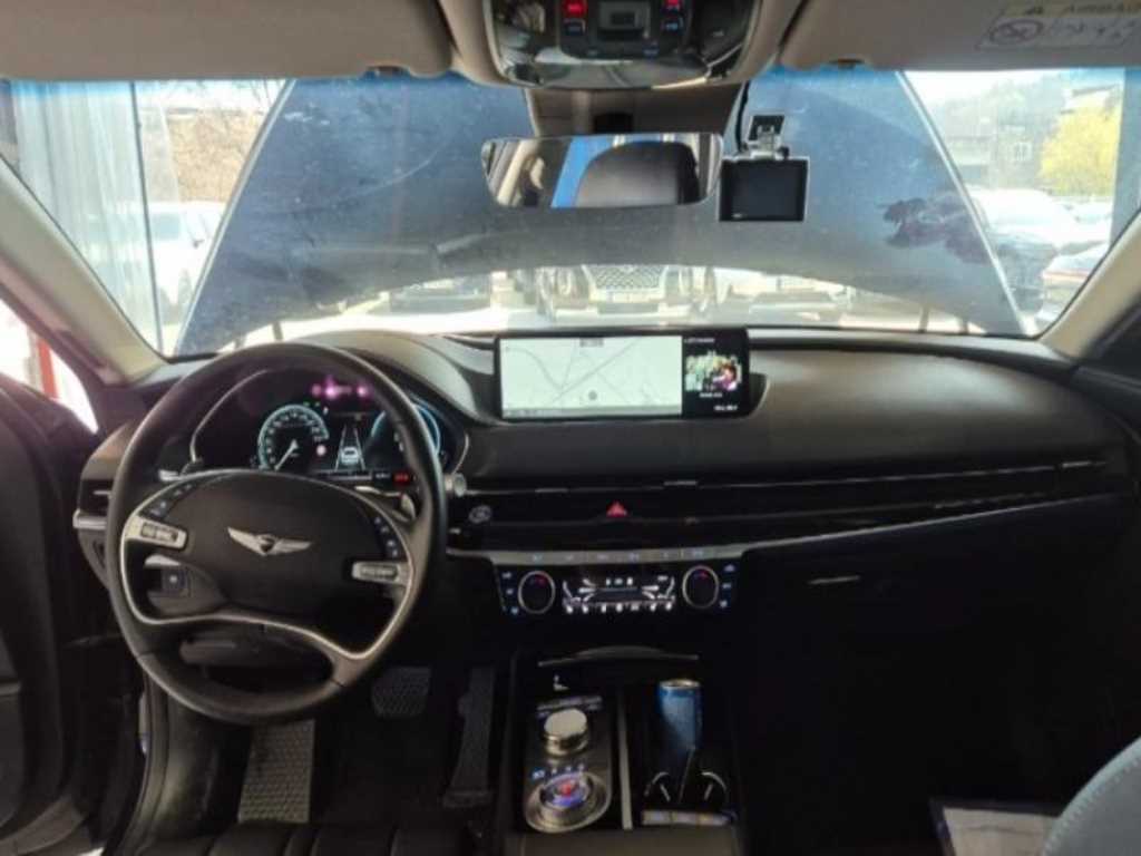 Genesis G80 - Vista 7