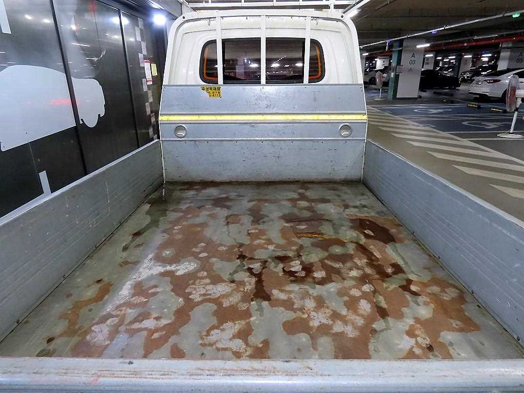 Small Truck Cargo (small) - Vista 6