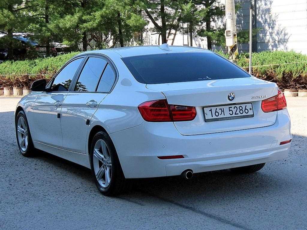 BMW 3 series - Vista 3
