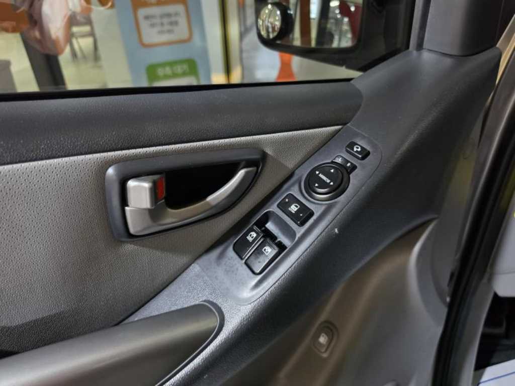 HYUNDAI Starex 2020 Gris - Importación desde Corea - HF Imports Iquique - Foto 18