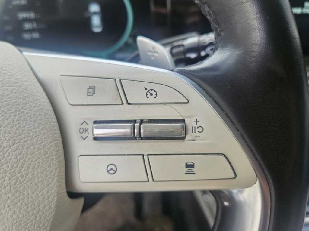 HYUNDAI Grandeur - Vista 8