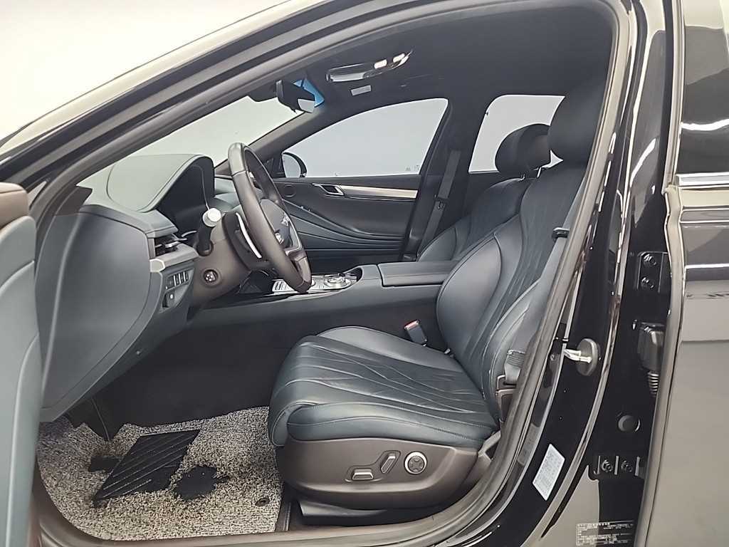Genesis G80 - Vista 11