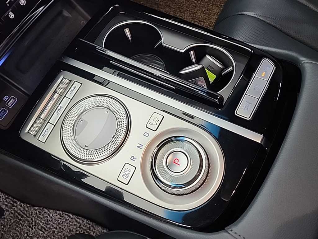 Genesis G80 - Vista 8