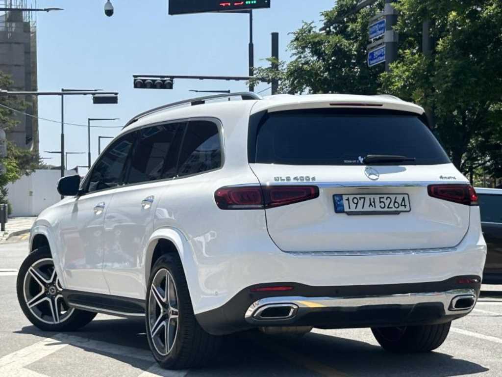 Mercedes Benz GLS Class - Vista 2