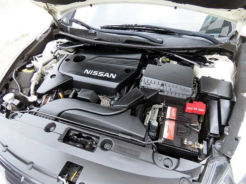 Nissan Altima 2018 Blanco - Importación desde Corea - HF Imports Iquique - Foto 19