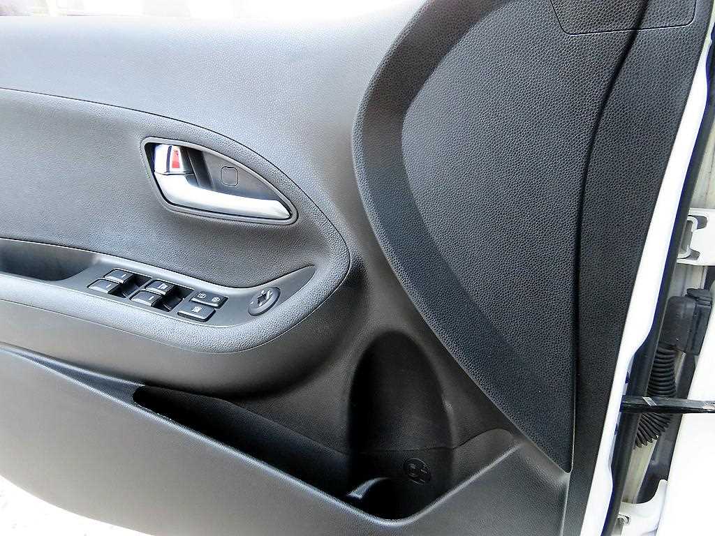 KIA Morning - Vista 11