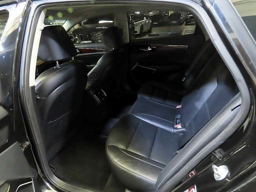 KIA K7 - Vista 7