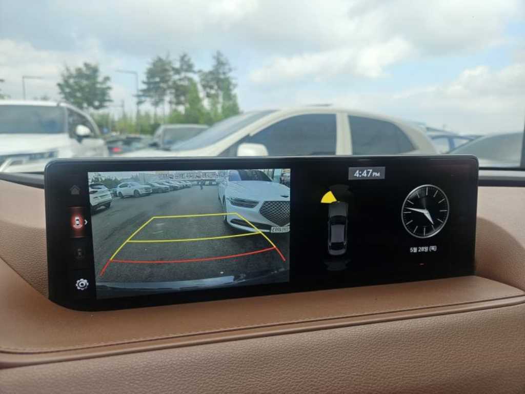 Genesis G80 - Vista 10