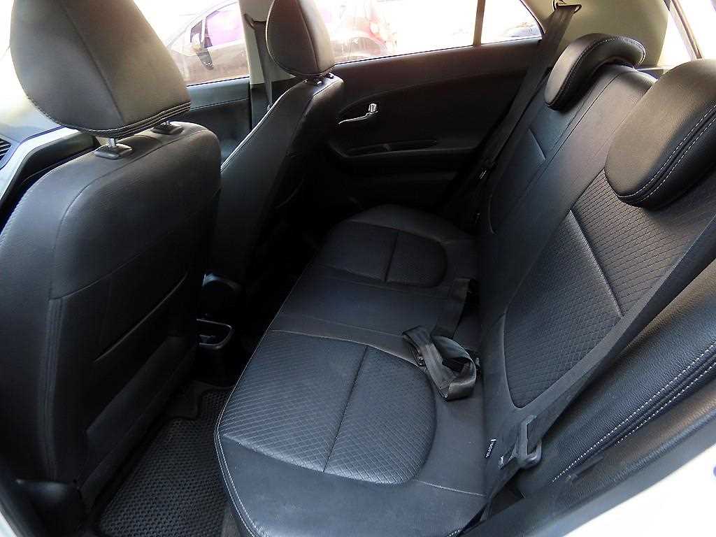 KIA Morning - Vista 6