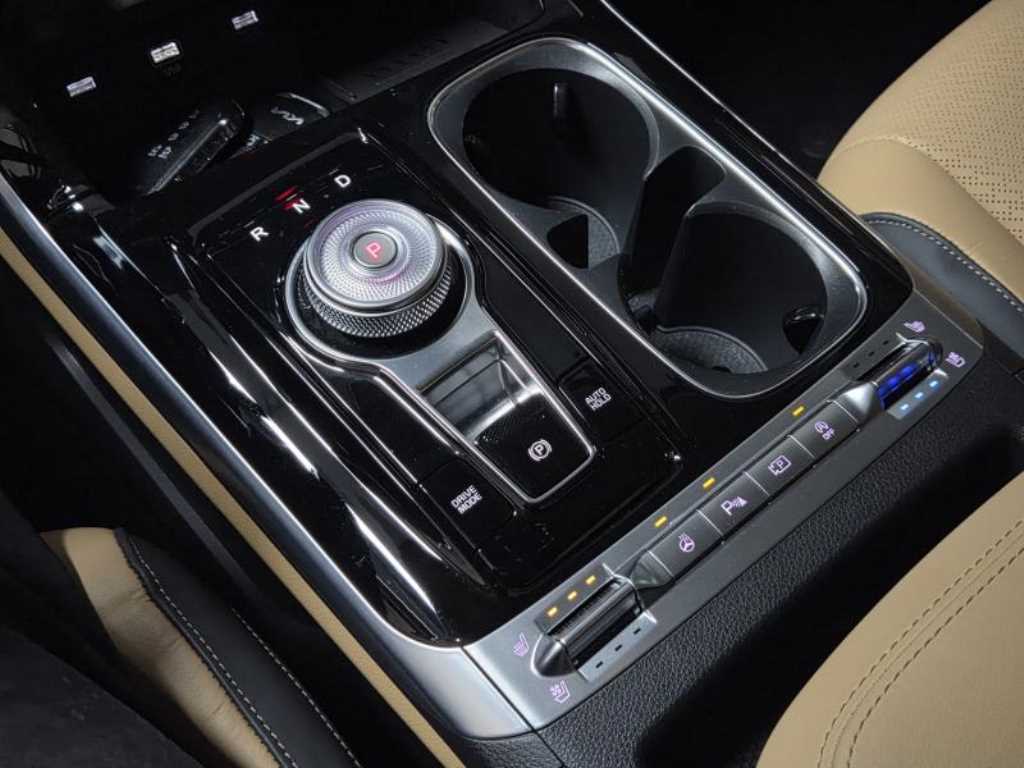KIA Carnival 2023 Blanco - Importación desde Corea - HF Imports Iquique - Foto 18