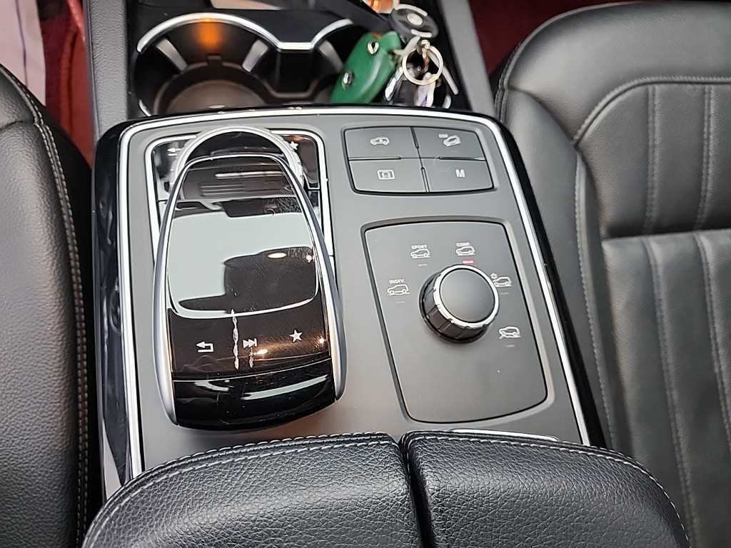 Mercedes Benz GLE Class 2018 Negro - Importación desde Corea - HF Imports Iquique - Foto 17