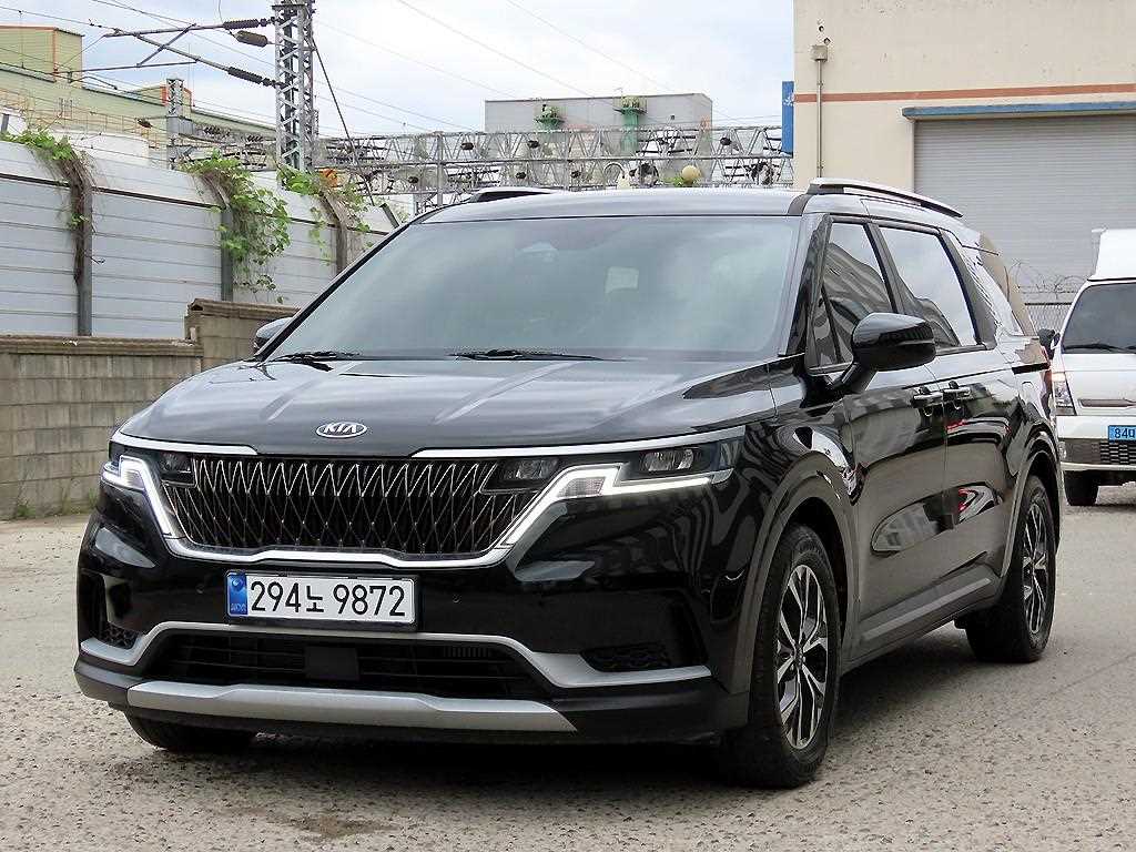 KIA Carnival - Vista 2