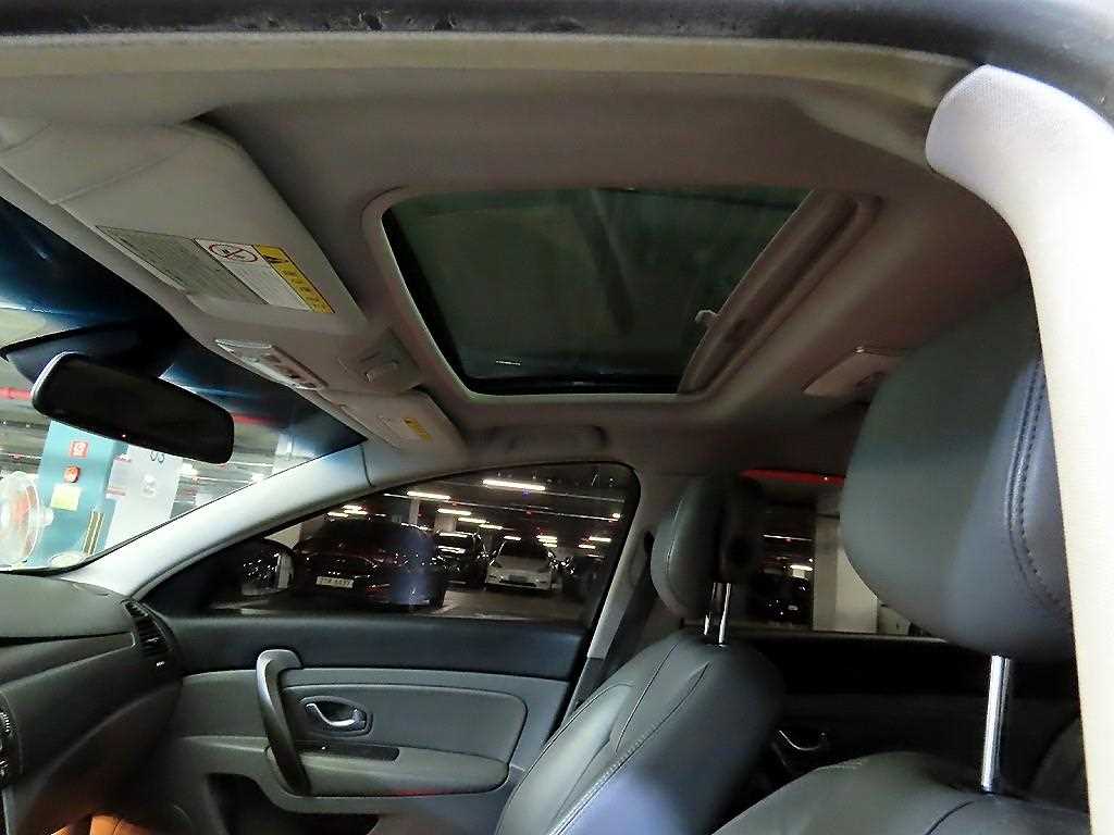SAMSUNG SM5 2010 Blanco - Importación desde Corea - HF Imports Iquique - Foto 17