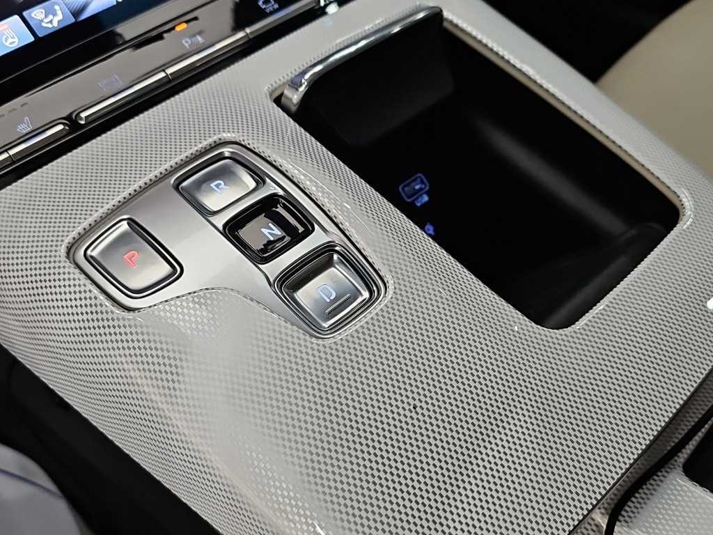 HYUNDAI Grandeur - Vista 8