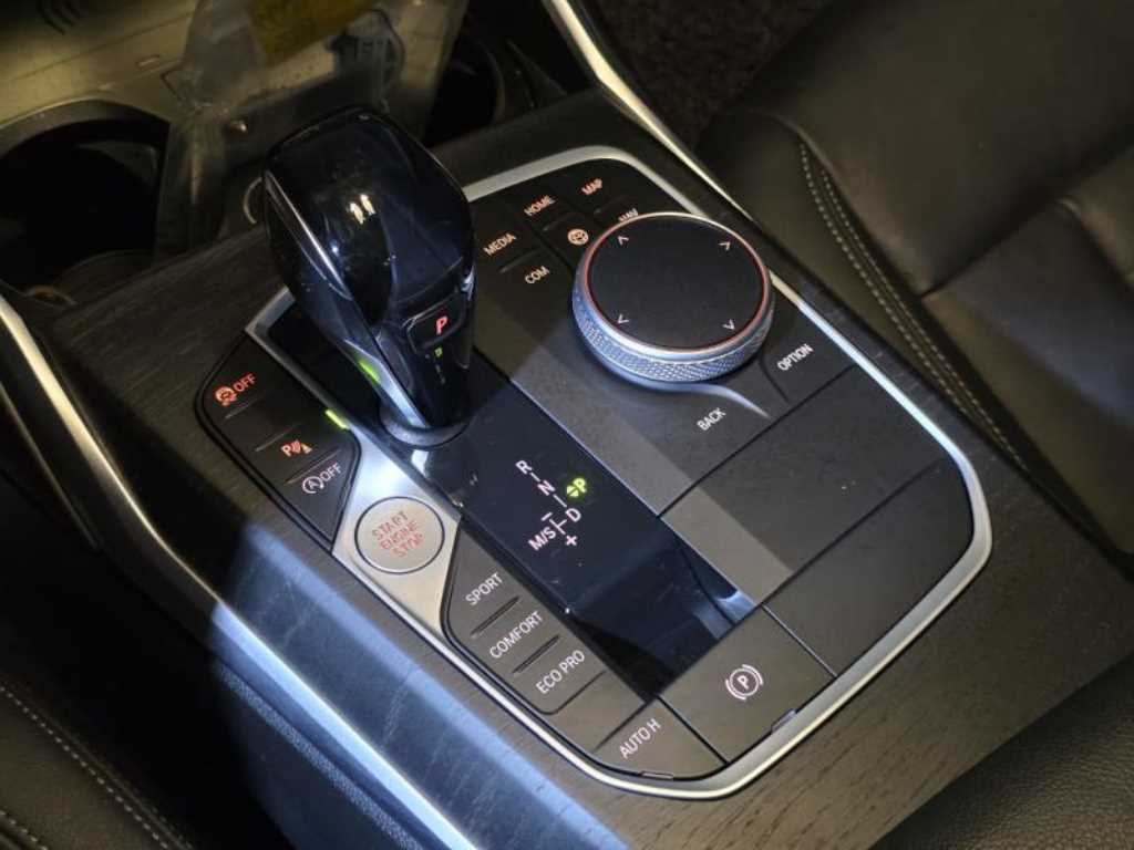 BMW 3 series 2021 Azul - Importación desde Corea - HF Imports Iquique - Foto 14