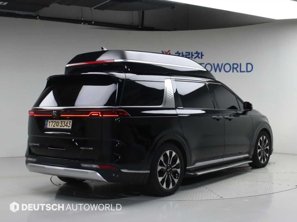 KIA Carnival - Vista 2