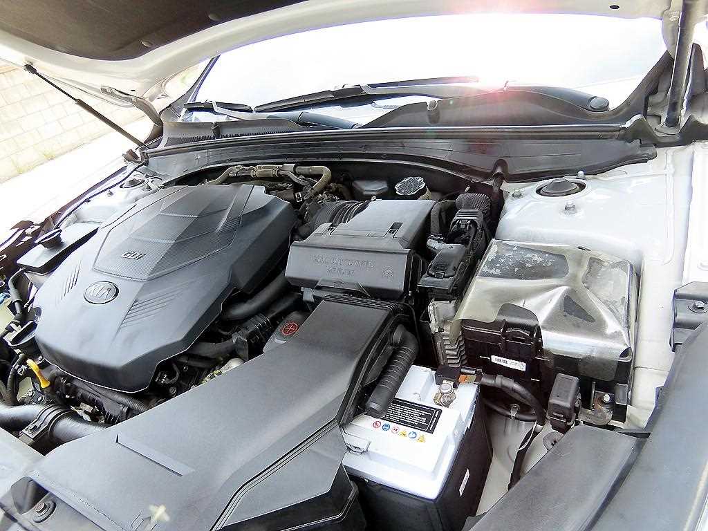 KIA K7 2016 Plateado - Importación desde Corea - HF Imports Iquique - Foto 19