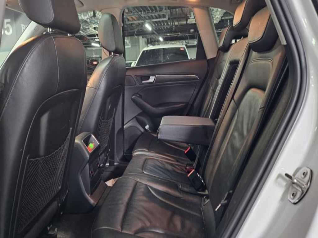 Audi Q5 - Vista 9