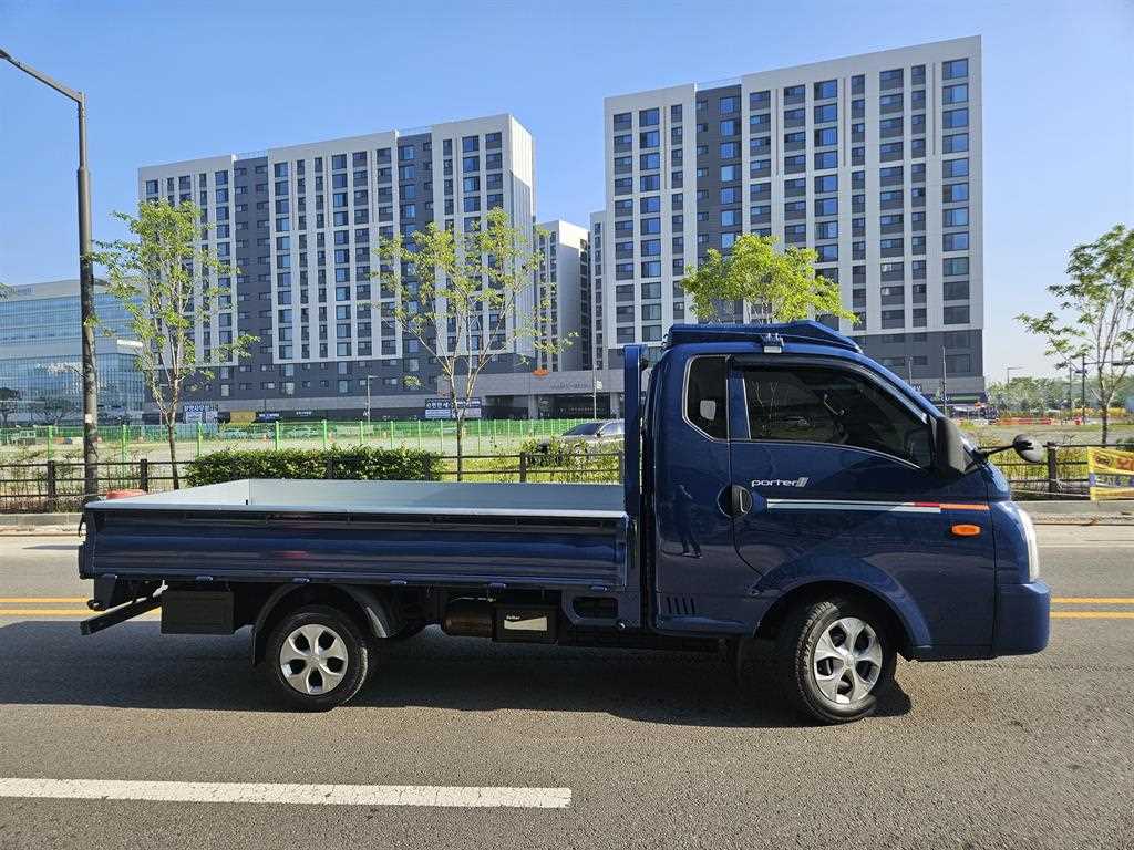 Small Truck Cargo (small) - Vista 4