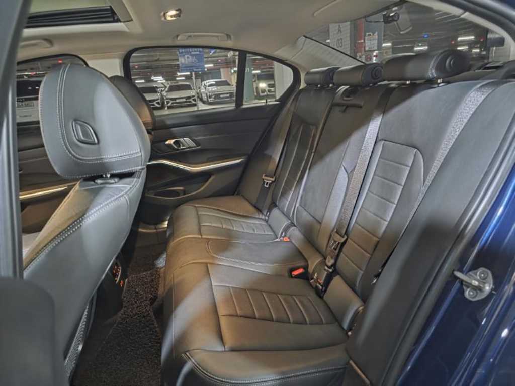 BMW 3 series - Vista 8