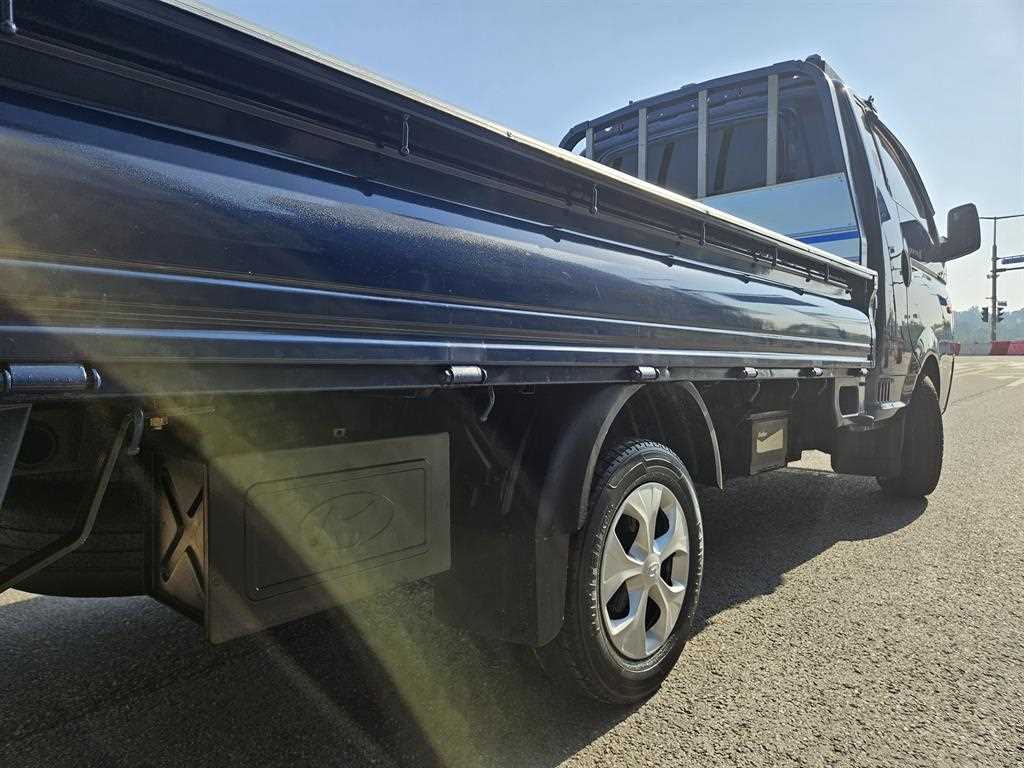 Small Truck Cargo (small) - Vista 5