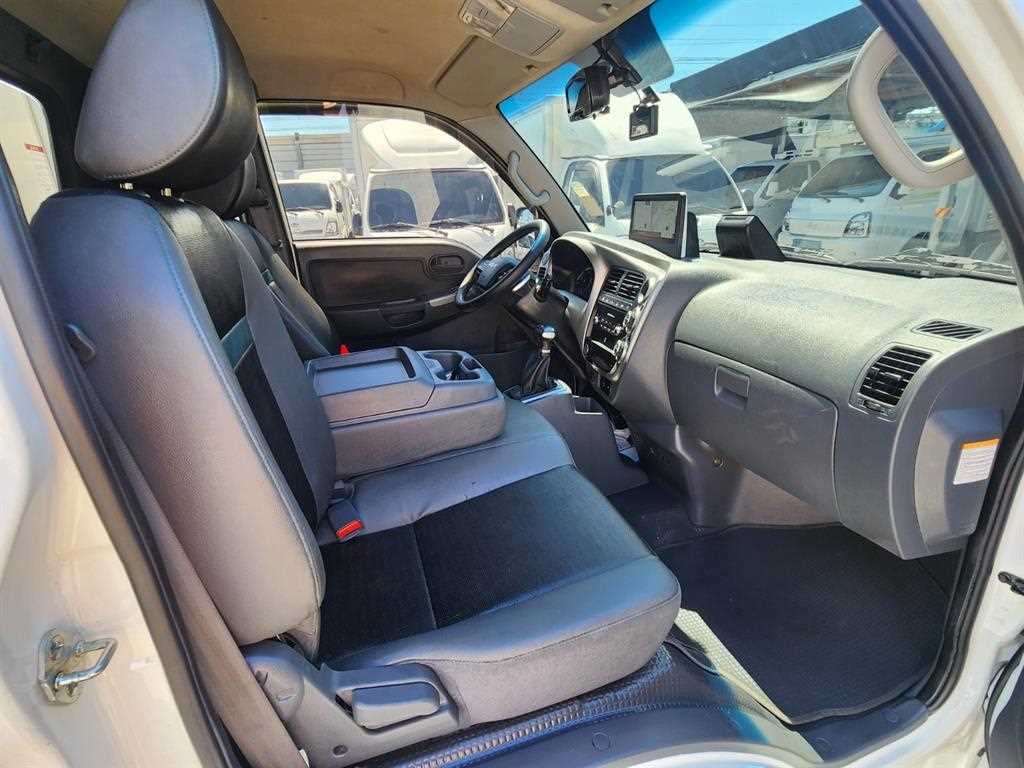 Small Truck Normal Box(High Deck) 2022 Blanco - Importación desde Corea - HF Imports Iquique - Foto 13