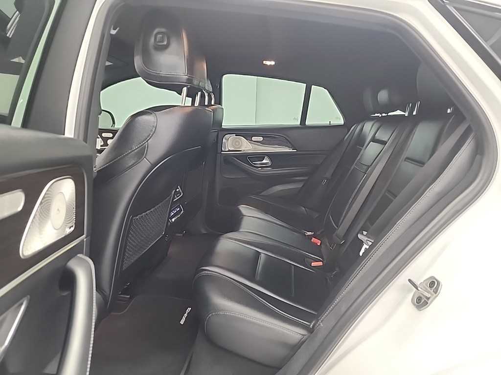 Mercedes Benz GLE Class - Vista 12