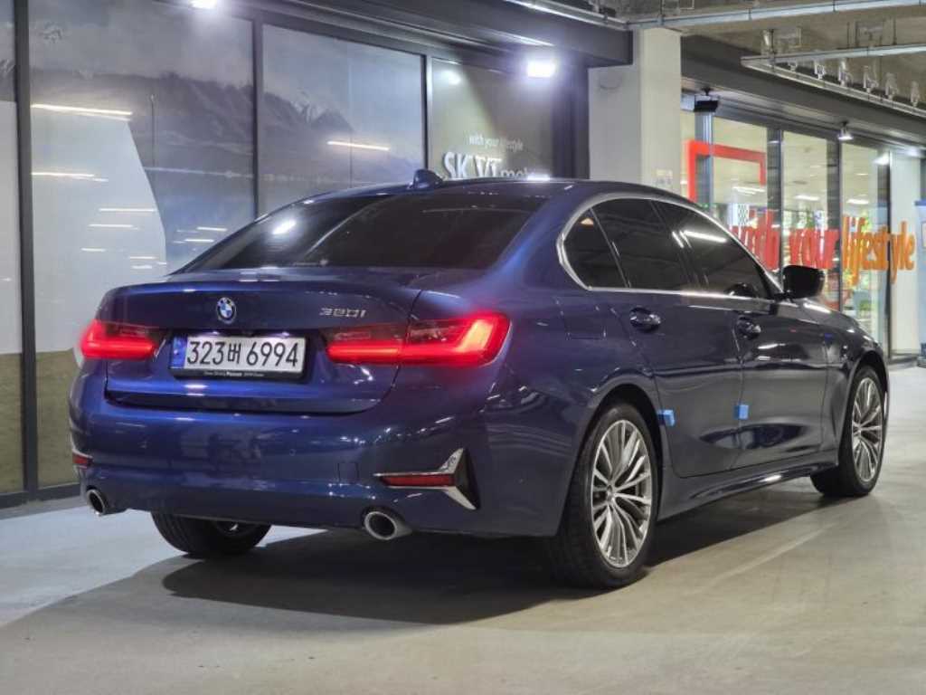 BMW 3 series - Vista 4