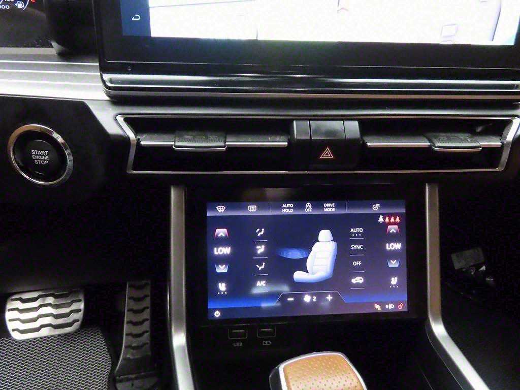 Ssangyong Torres - Vista 11