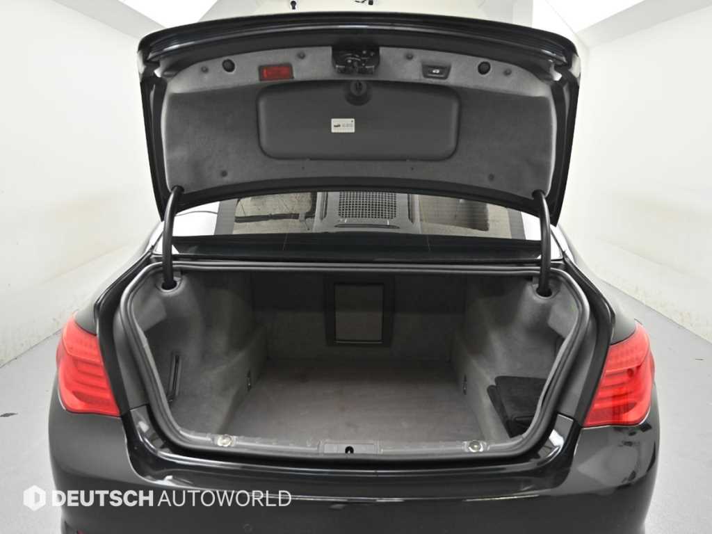 BMW 7 Series 2011 - Importación desde Corea - HF Imports Iquique - Foto 19