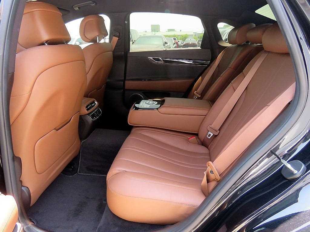 Genesis G80 - Vista 7