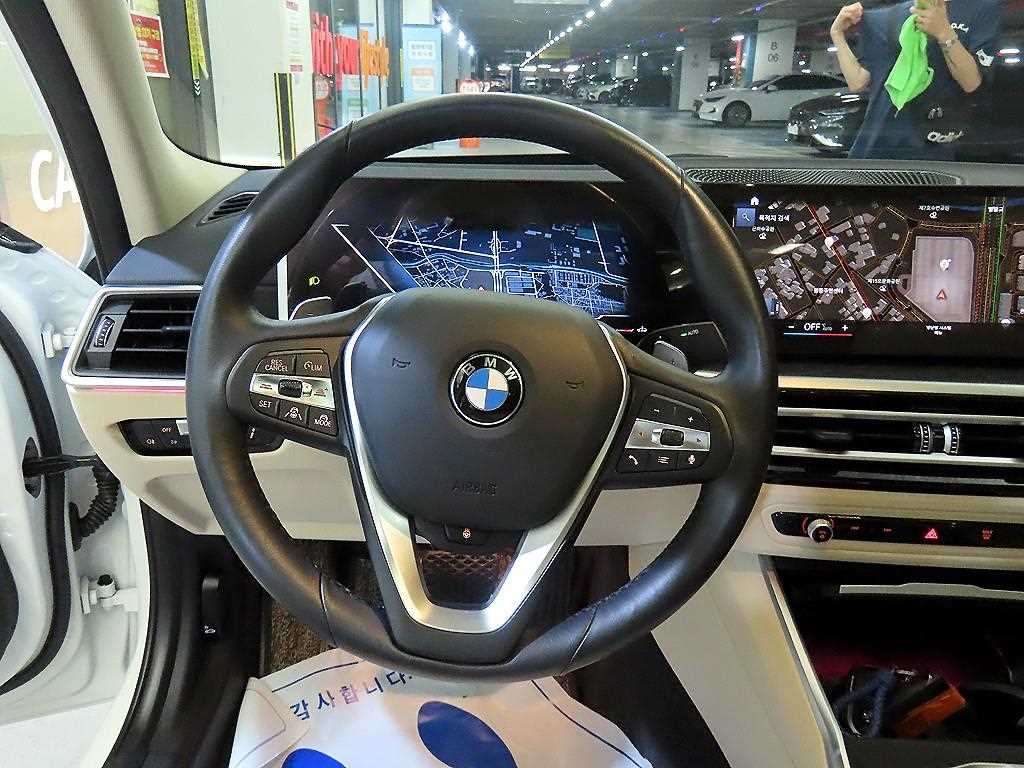 BMW 3 series - Vista 8