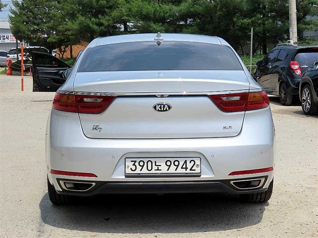 KIA K7 - Vista 4