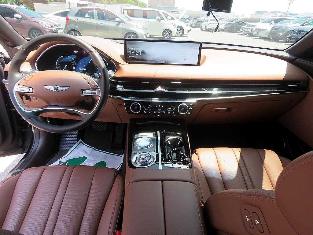 Genesis G80 - Vista 8