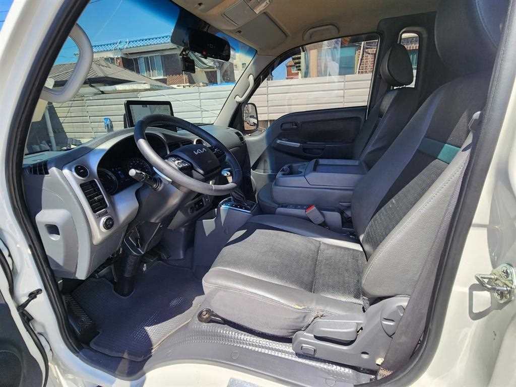Small Truck Normal Box(High Deck) - Vista 12