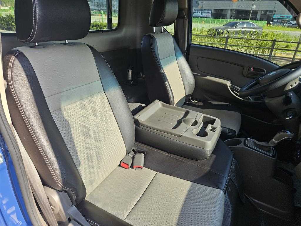 Small Truck Cargo (small) 2022 Azul - Importación desde Corea - HF Imports Iquique - Foto 14
