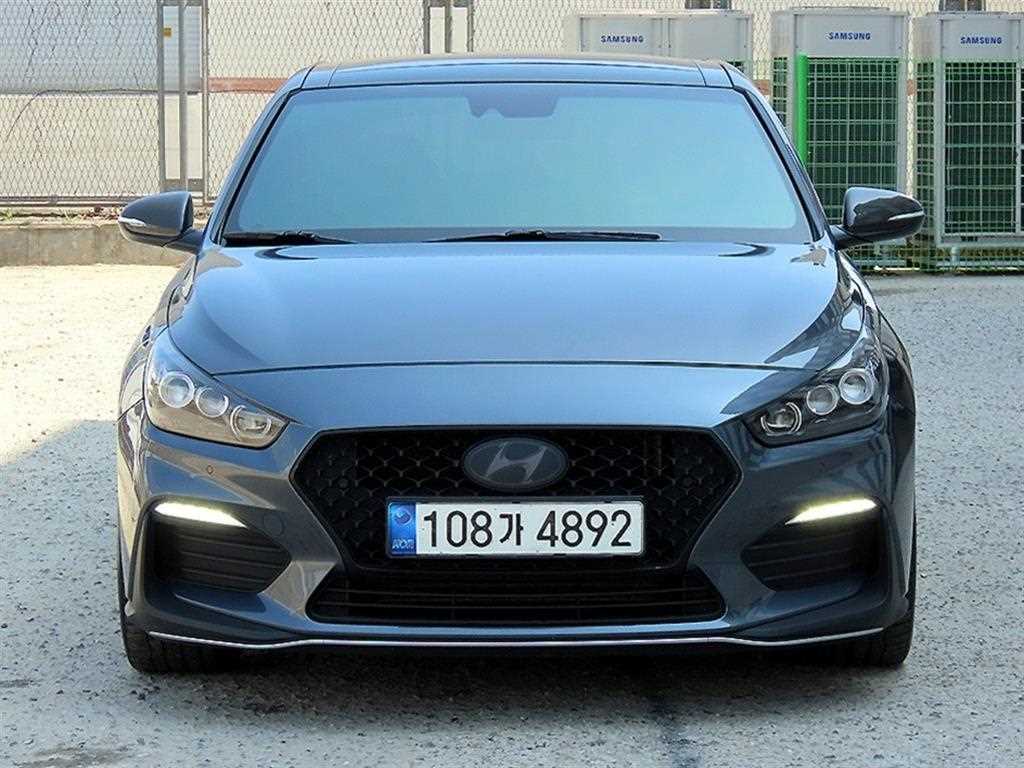 HYUNDAI i30 2020 Gris - Importación desde Corea - HF Imports Iquique - Foto 1
